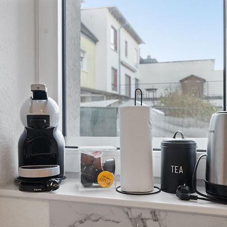 Modernes Apartement Am Rhein In Ruhiger Lage ケルン エクステリア 写真